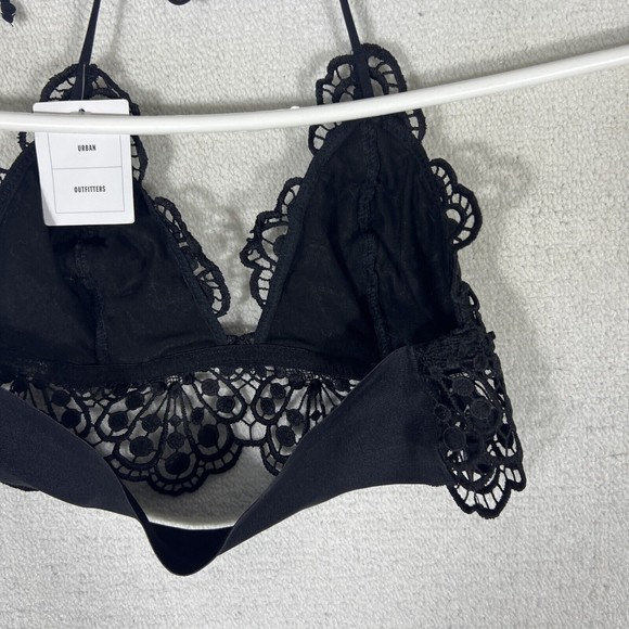 Out From Under Urban Outfitters Lace Halter Bra Womens Size Medium Black - Picture 4 of 5